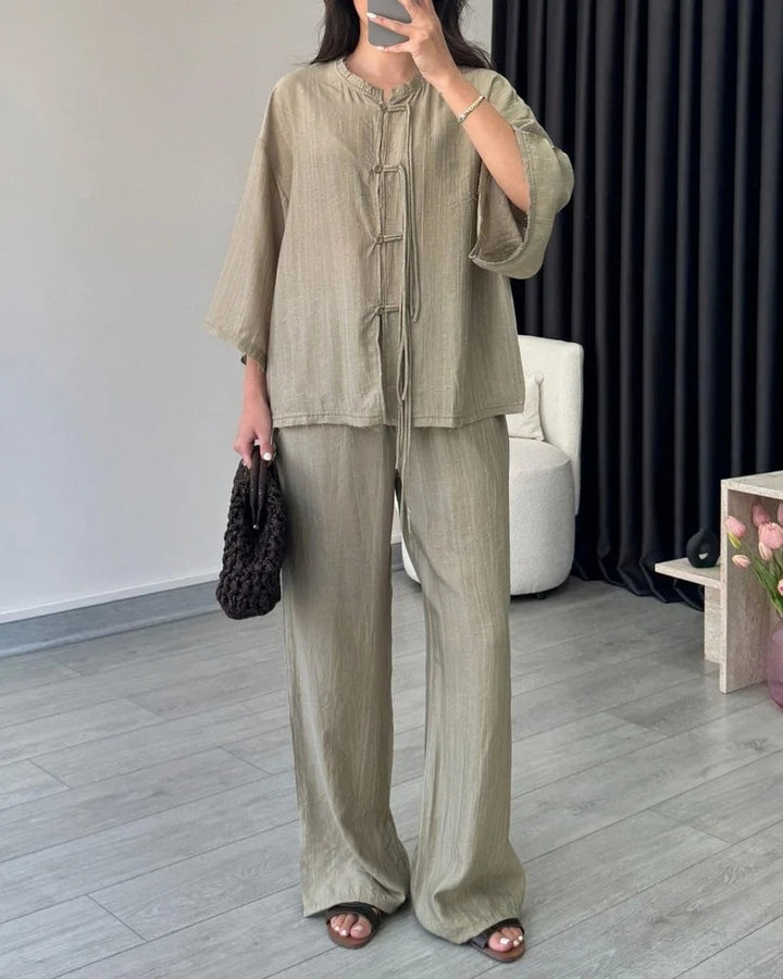 Ensemble deux pièces chemise boutonnée et pantalon tendance