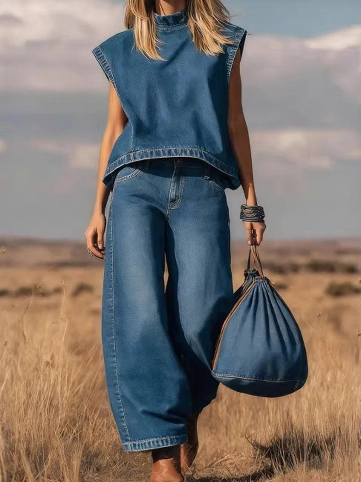 Ensemble deux pièces en denim débardeur et pantalon