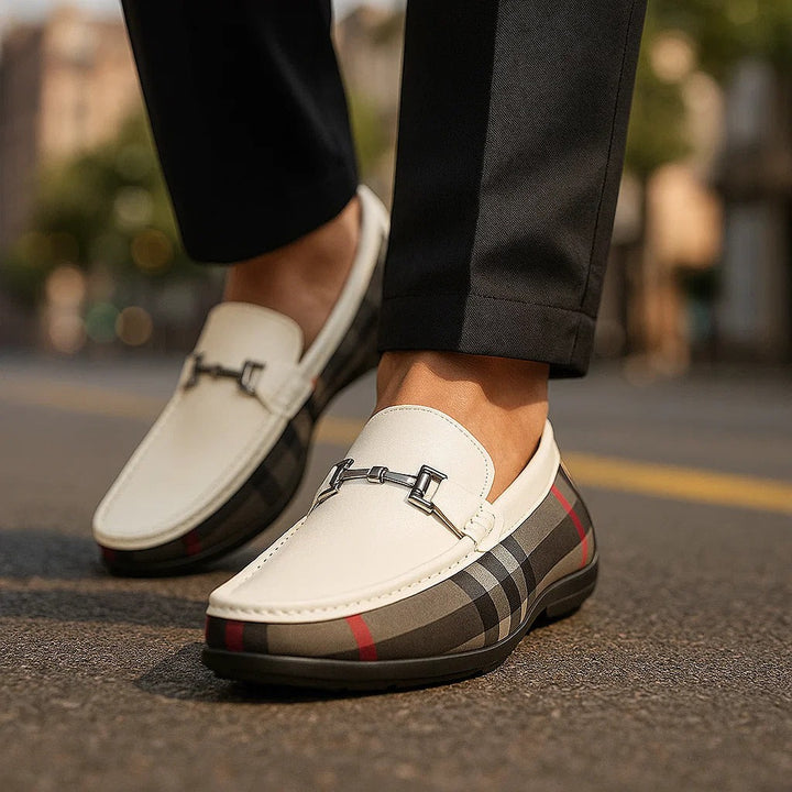 MOCASSINS À CARREAUX
