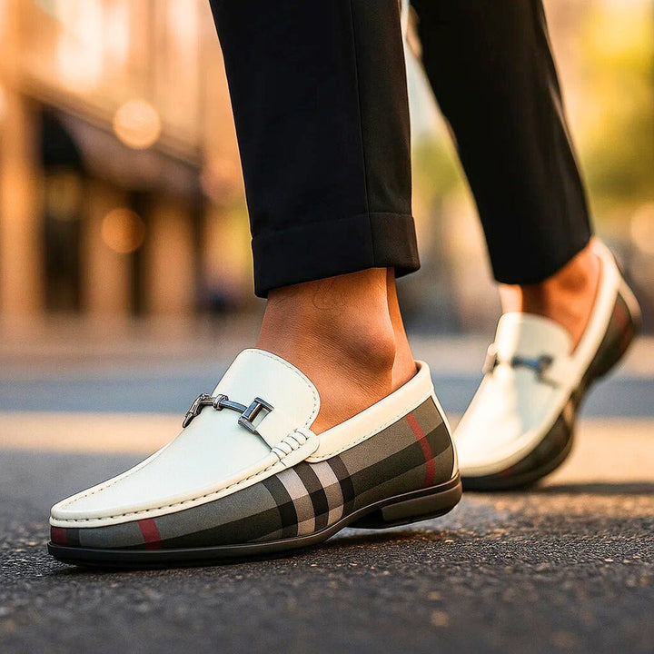 MOCASSINS À CARREAUX