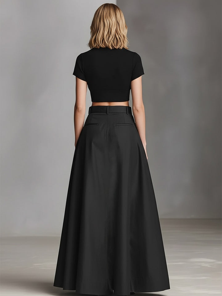 Ensemble en maille extensible composé d'un crop top et d'une jupe longue