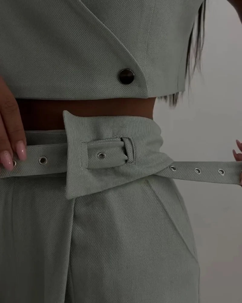 Ensemble deux pièces gilet et pantalon à col en V
