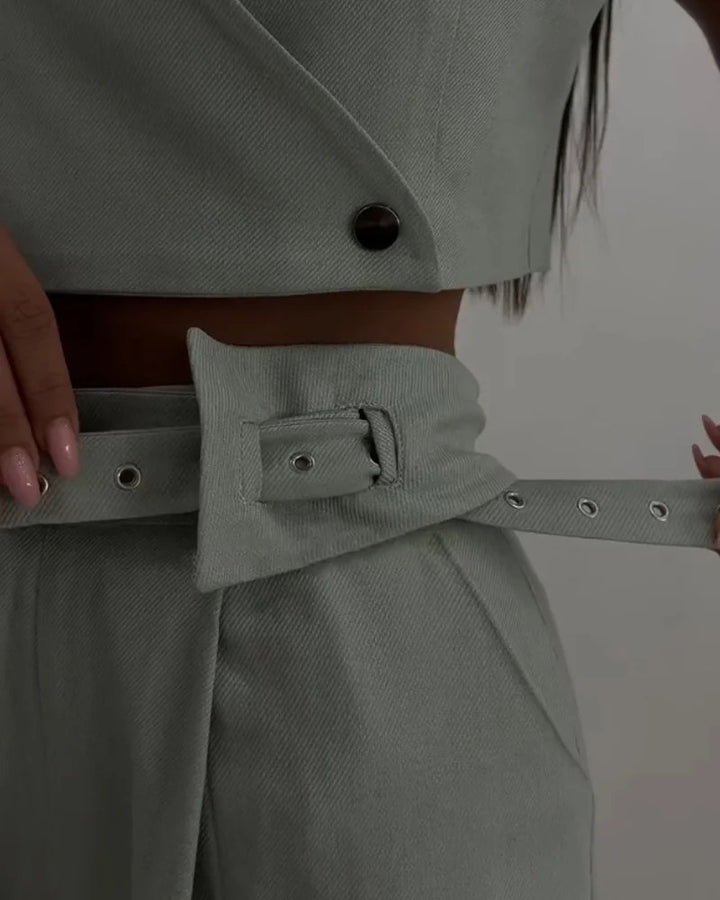 Ensemble deux pièces gilet et pantalon à col en V