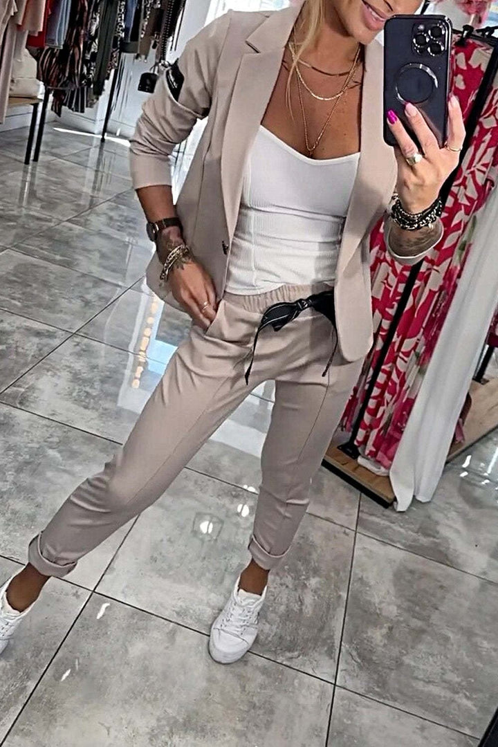 Ensemble deux pièces haut et pantalon élastique