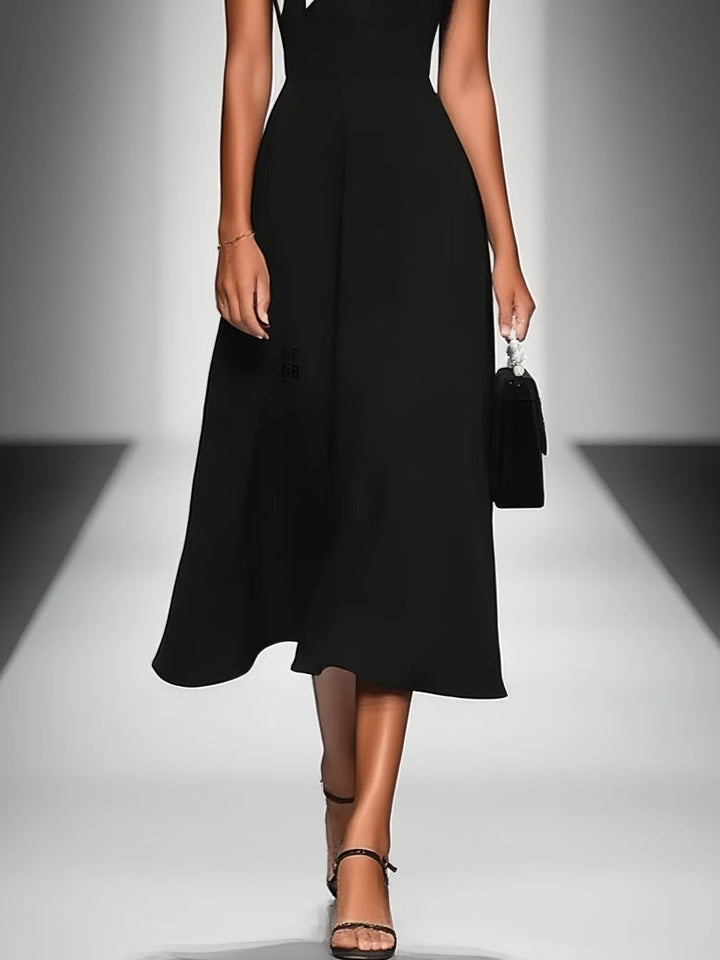 Robe mi-longue à col carré