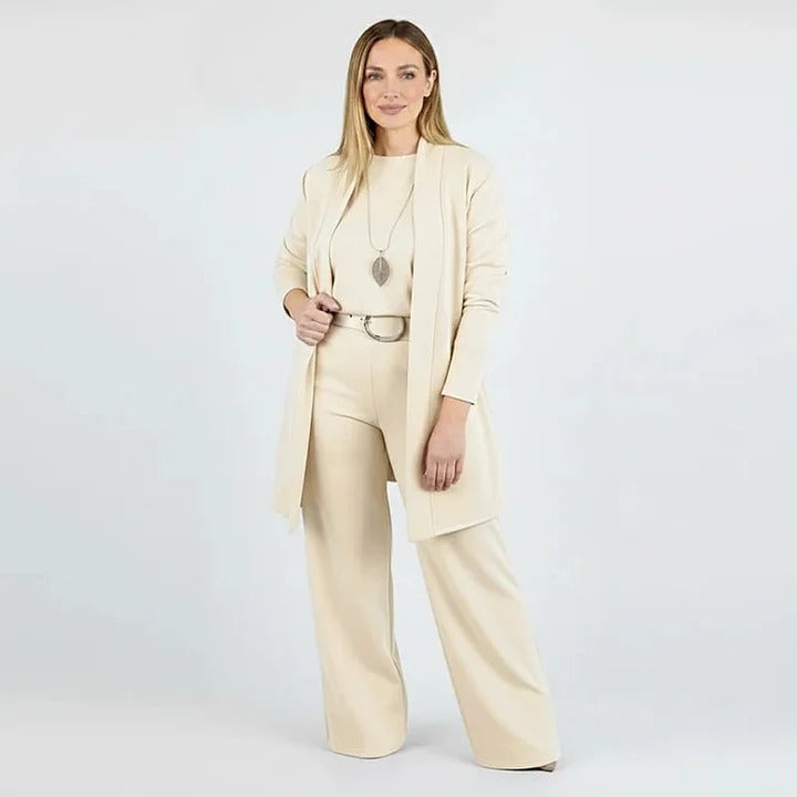 Ensemble 3 pièces comprenant un long cardigan, un top et un pantalon ( ceinture incluse )