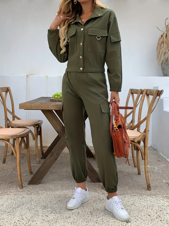 Ensemble avec veste boutonné et pantalon à cordon