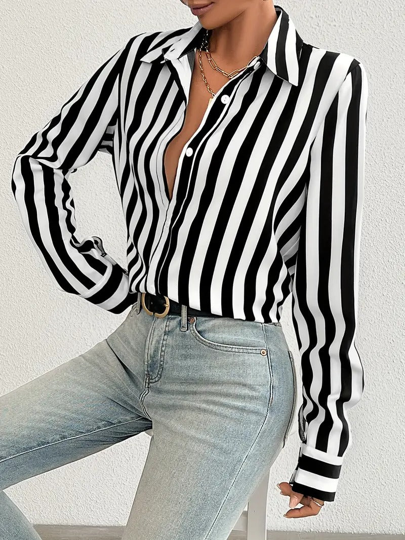 Chemise à boutons rayée élégante