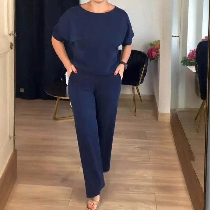 Ensemble 3 pièces comprenant un long cardigan, un top et un pantalon ( ceinture incluse )