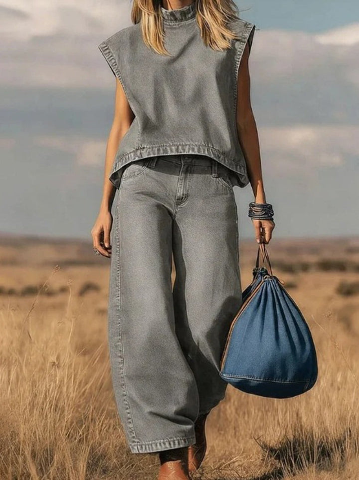 Ensemble deux pièces en denim débardeur et pantalon