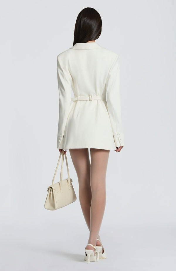 Robe blazer chic
