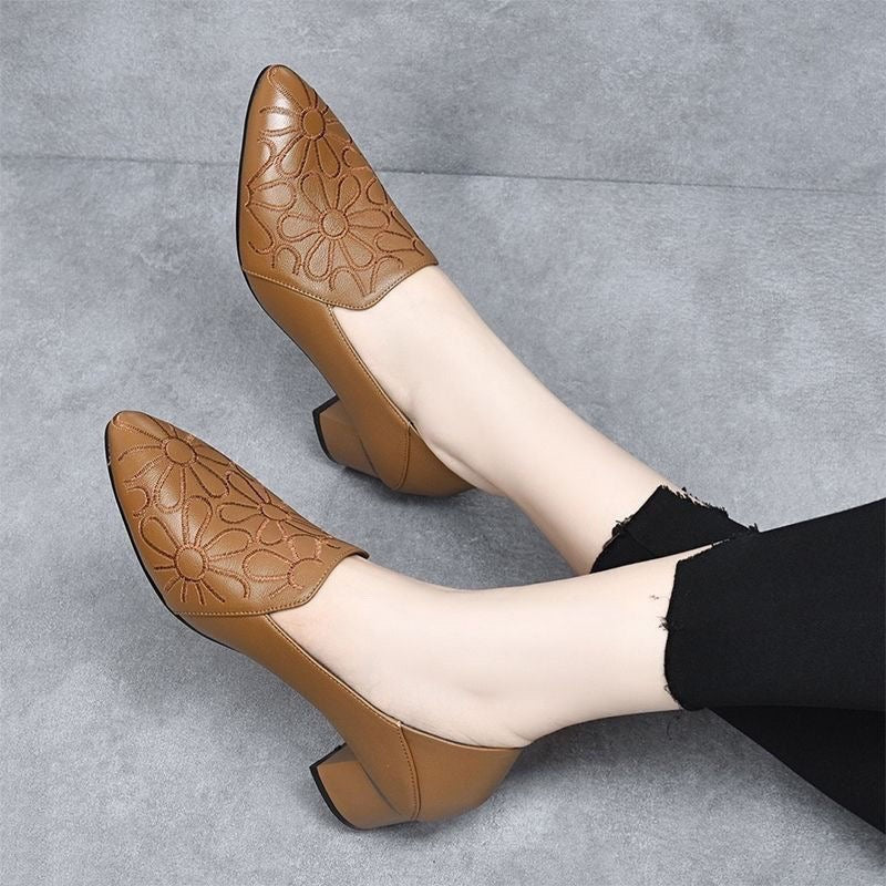 Escarpins Brodés en Cuir Vegan Souple