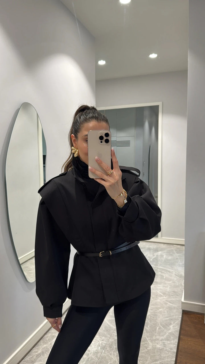 Veste avec détail de ceinture