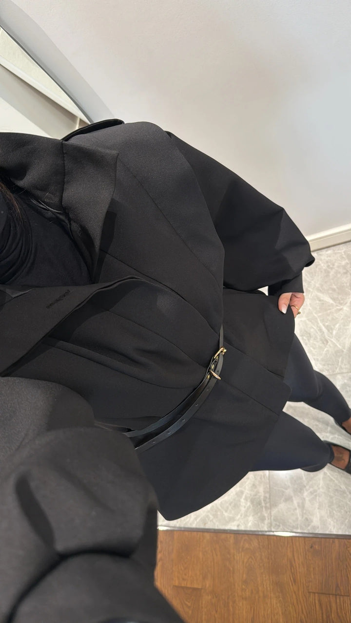 Veste avec détail de ceinture