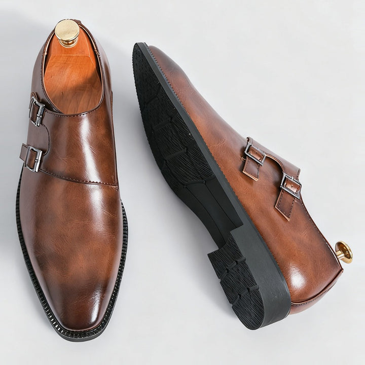 Mocassins en cuir souple à la finition semi-brillante raffinée