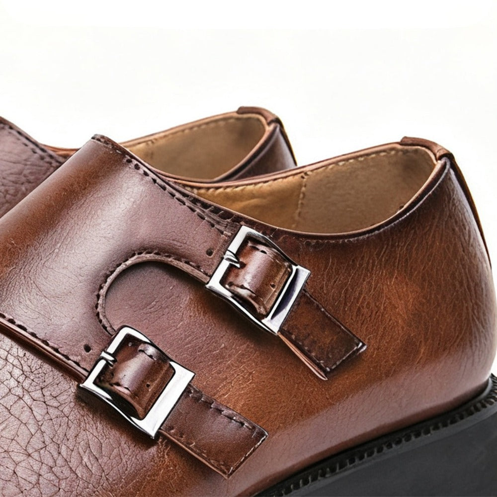 Mocassins en cuir souple à la finition semi-brillante raffinée
