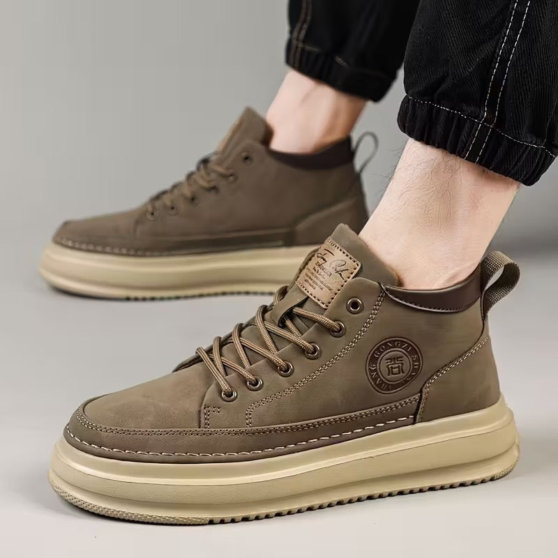 Chaussures orthopédiques en cuir