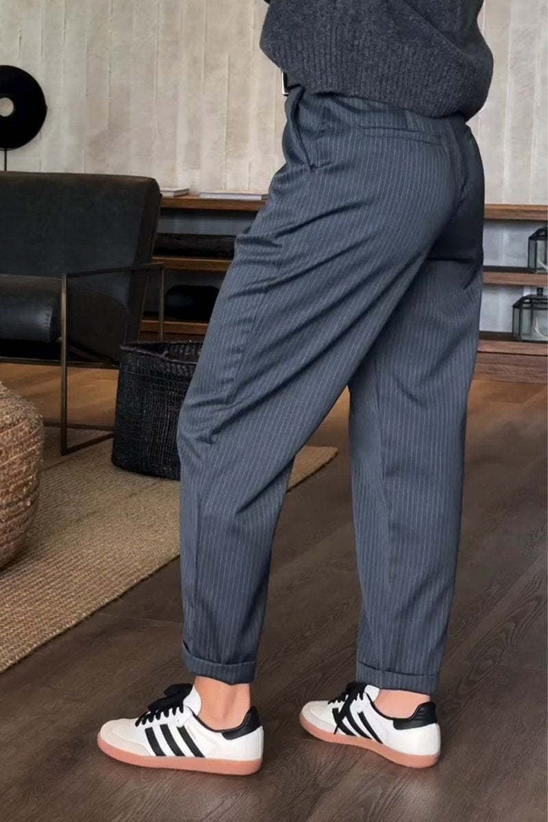 Pantalon de costume court à rayures décontracté