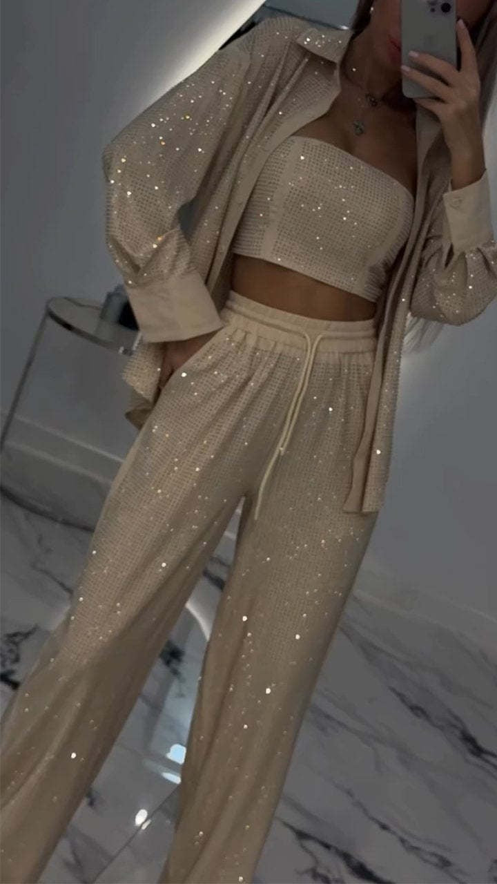 Ensemble trois pièces à revers et strass