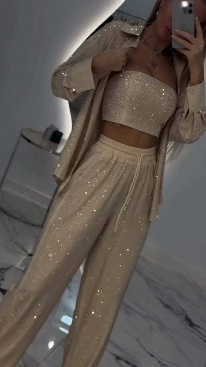 Ensemble trois pièces à revers et strass
