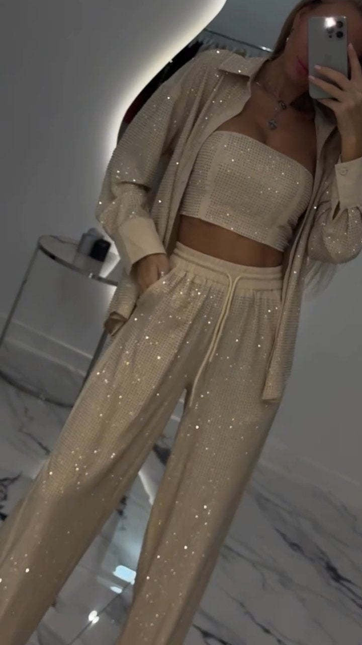 Ensemble trois pièces à revers et strass