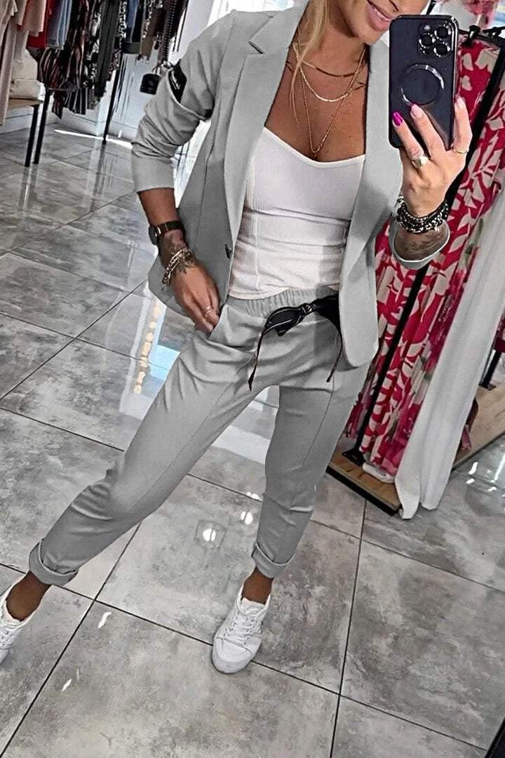 Ensemble deux pièces haut et pantalon élastique