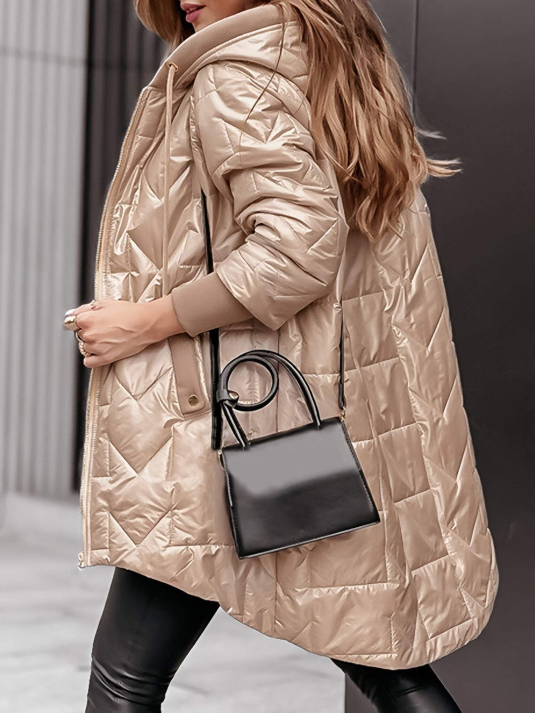 Manteau d'hiver à capuche et fermeture éclair