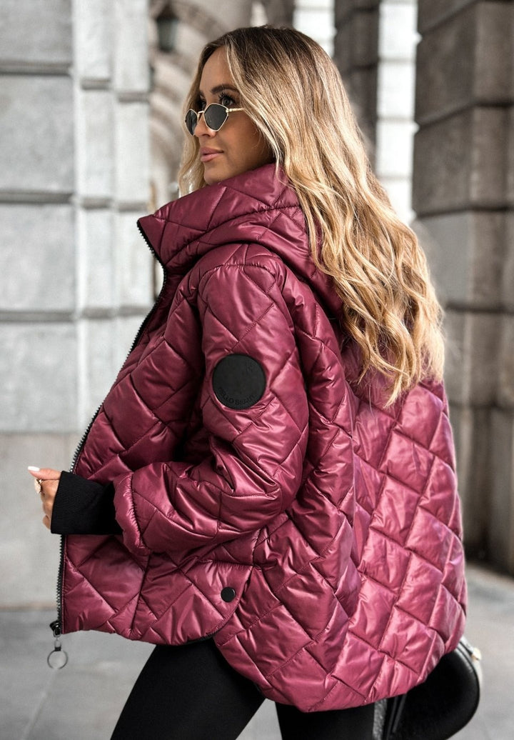 Veste à capuche matelassée