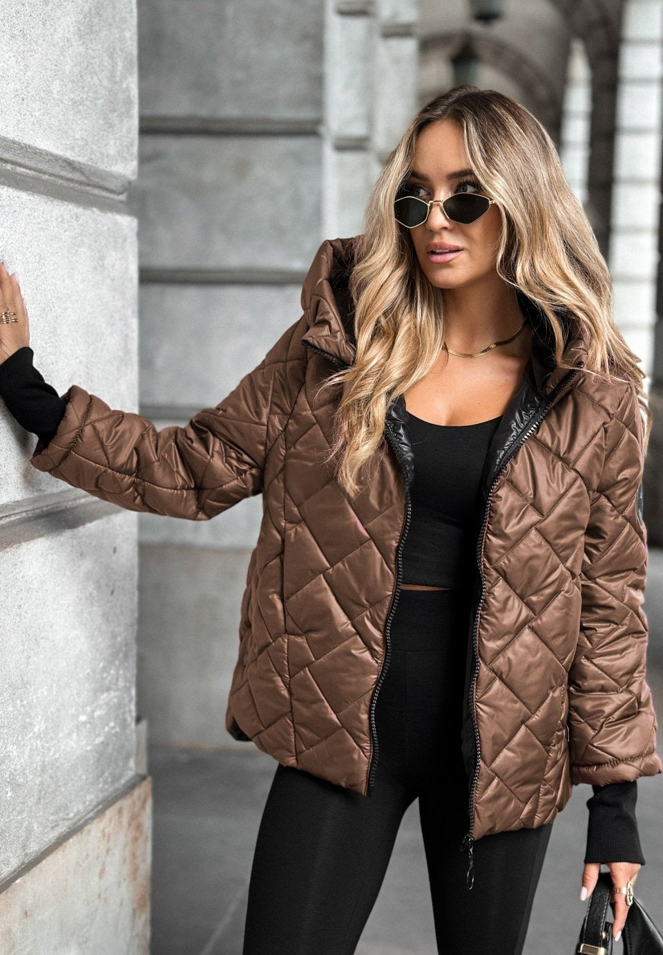Veste à capuche matelassée