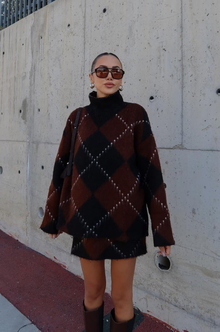 Ensemble jupe et pull Caridi marron à motif losanges