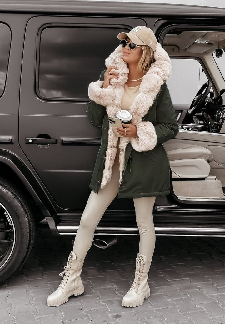Parka à capuche intérieur fourrure