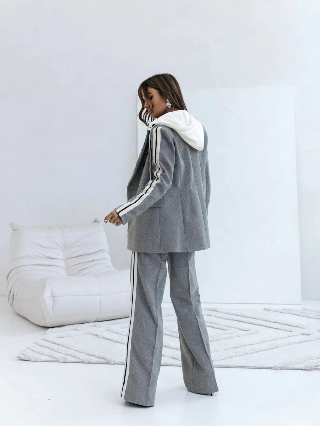Ensemble tailleur élégant et structuré