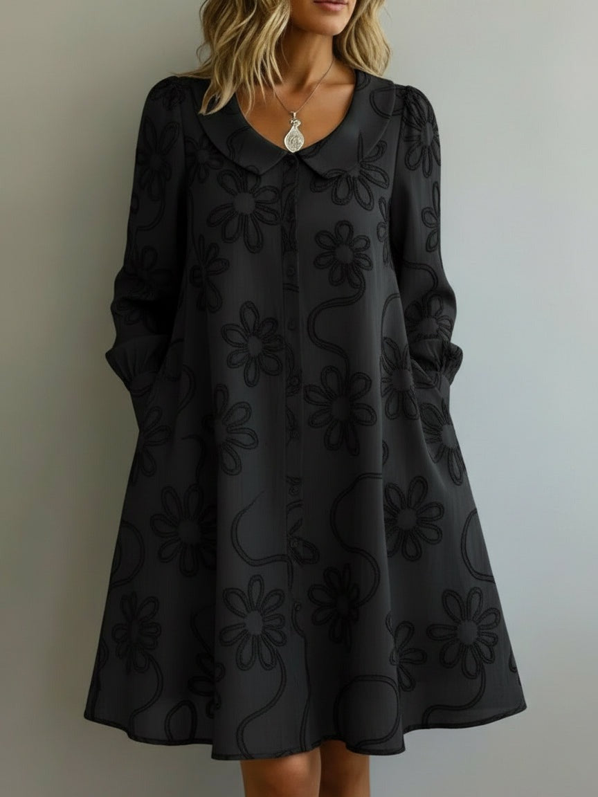 Robe vintage à col brodée de fleurs