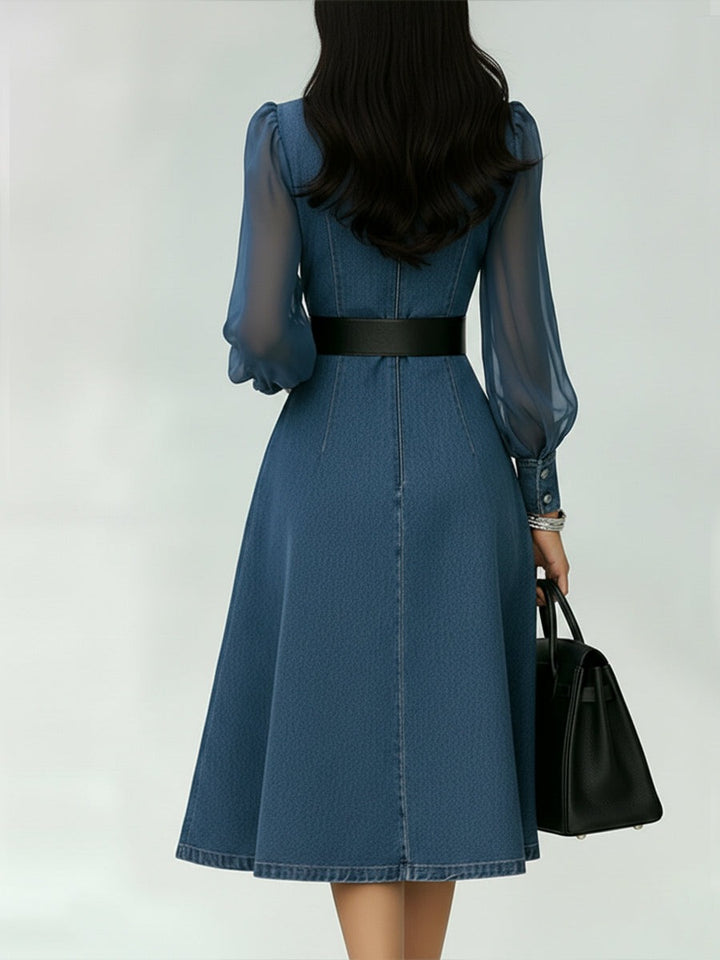 Robe en jean élégante avec empiècements en organza aux manches