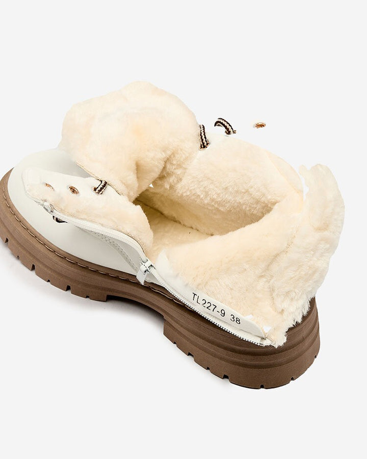 Bottes de randonnée isolées avec intérieur fourré