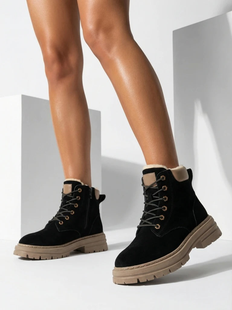 Bottes de randonnée isolées avec intérieur fourré