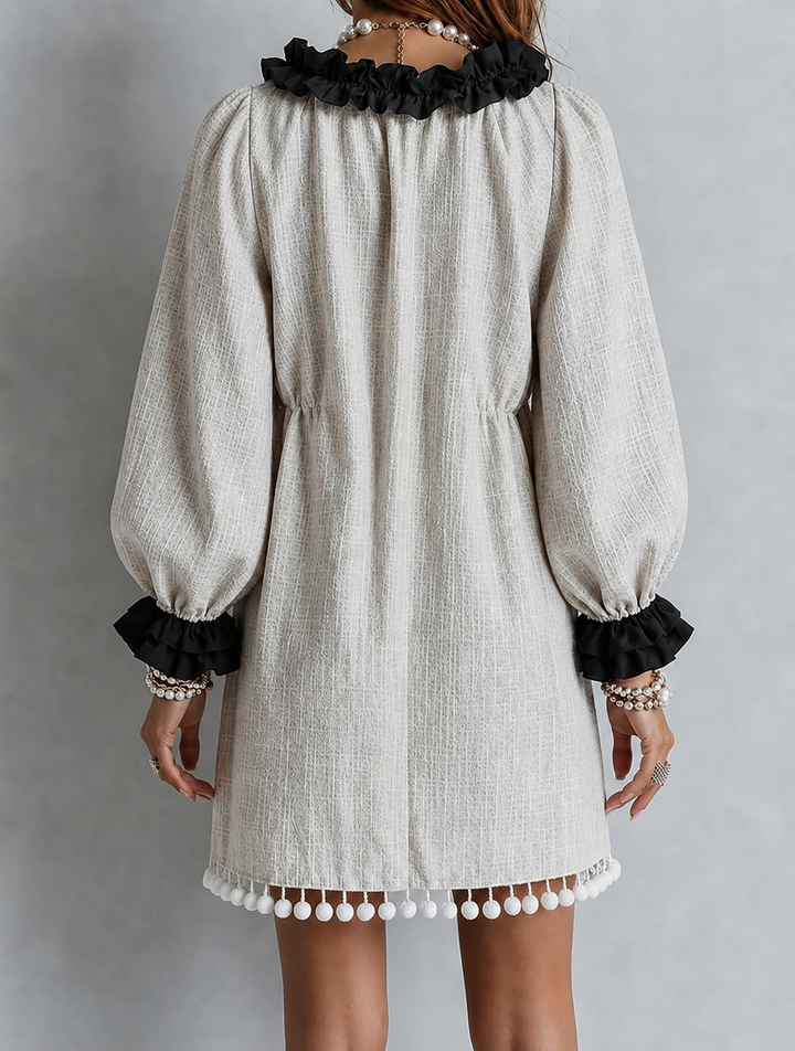Anneliese | Mini Vestido con Mangas Volantes