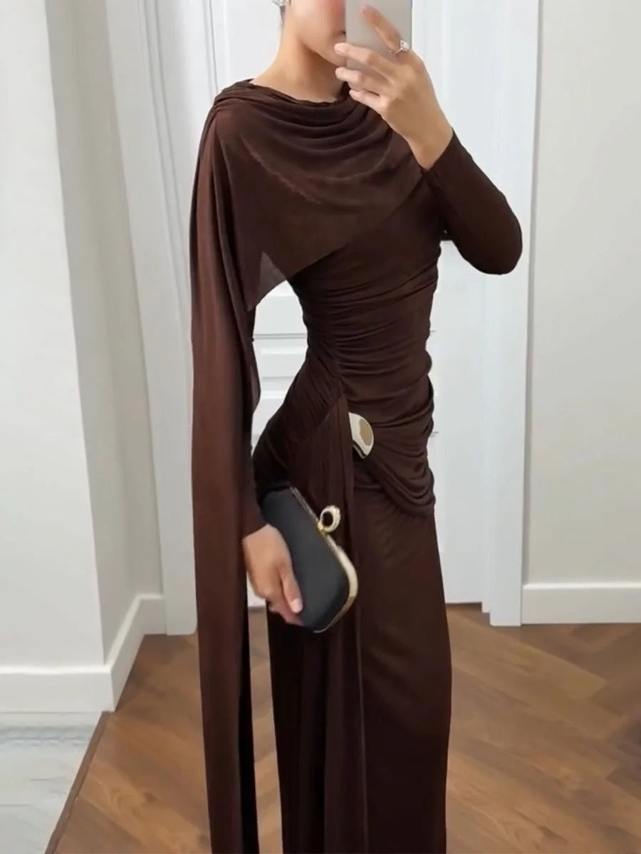 Robe de soirée plissée chic