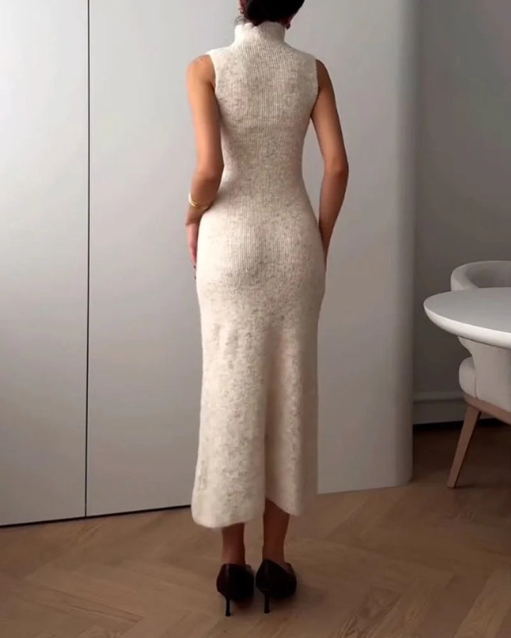 Robe élégante en tricot sans manches à col montant