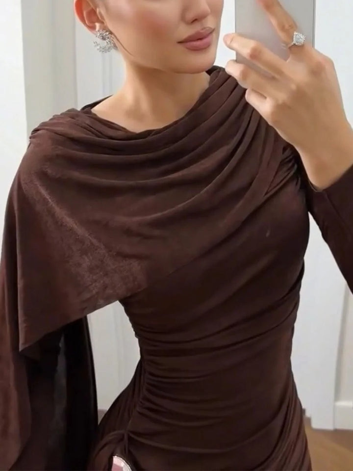 Robe de soirée plissée chic