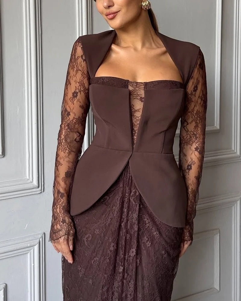Robe élégante en dentelle