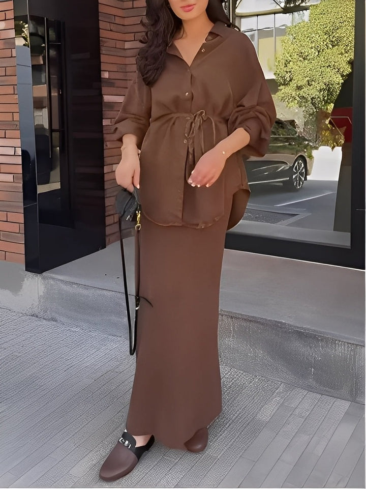 Ensemble chemise et jupe à manches longues avec cordon de serrage